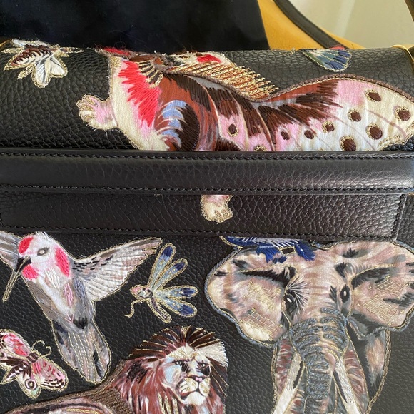 Valentino Garavani embroidered animal leather handbag - Picture 2 of 16